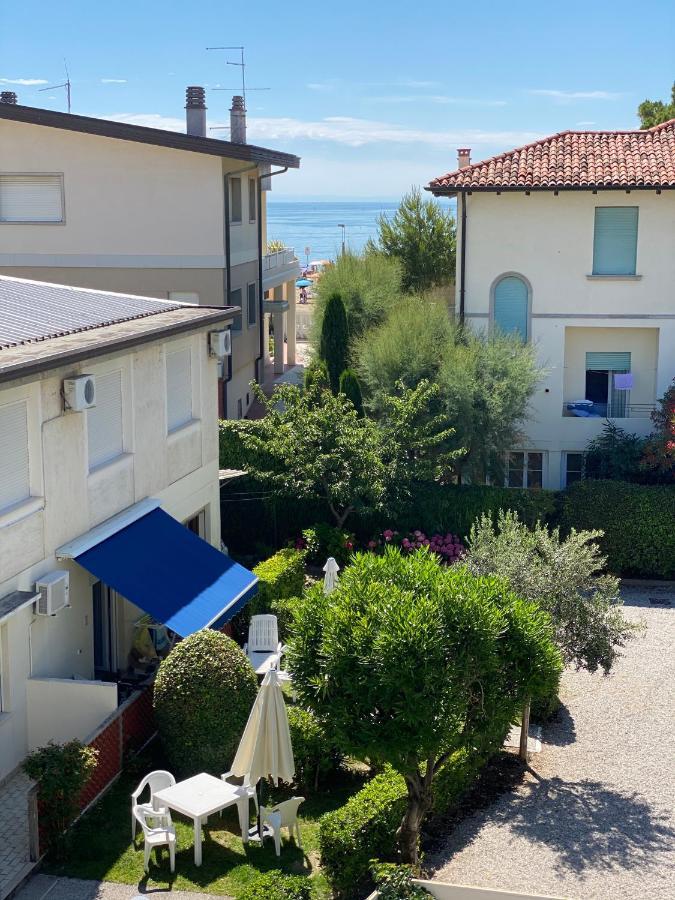 Residenza Canova Lignano Sabbiadoro Esterno foto
