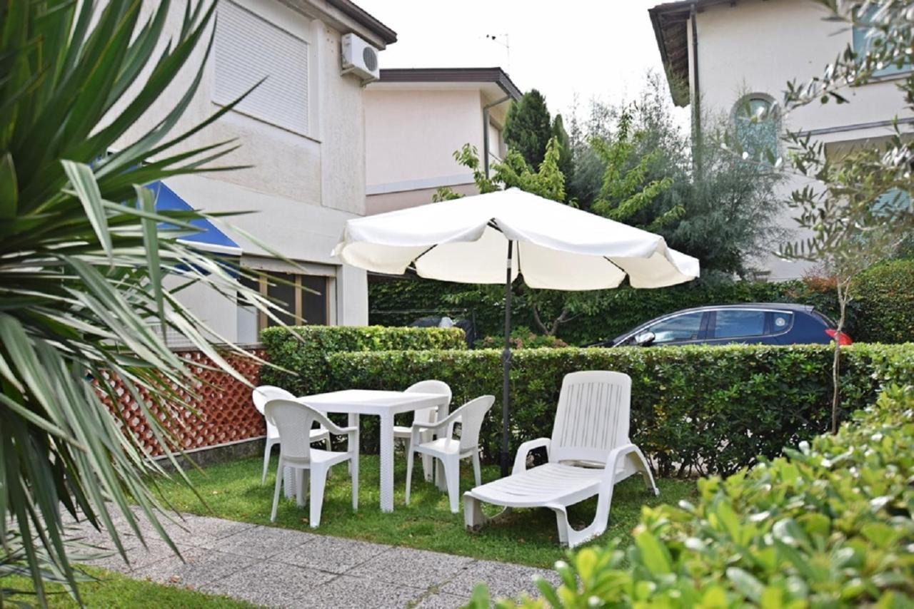Residenza Canova Lignano Sabbiadoro Esterno foto