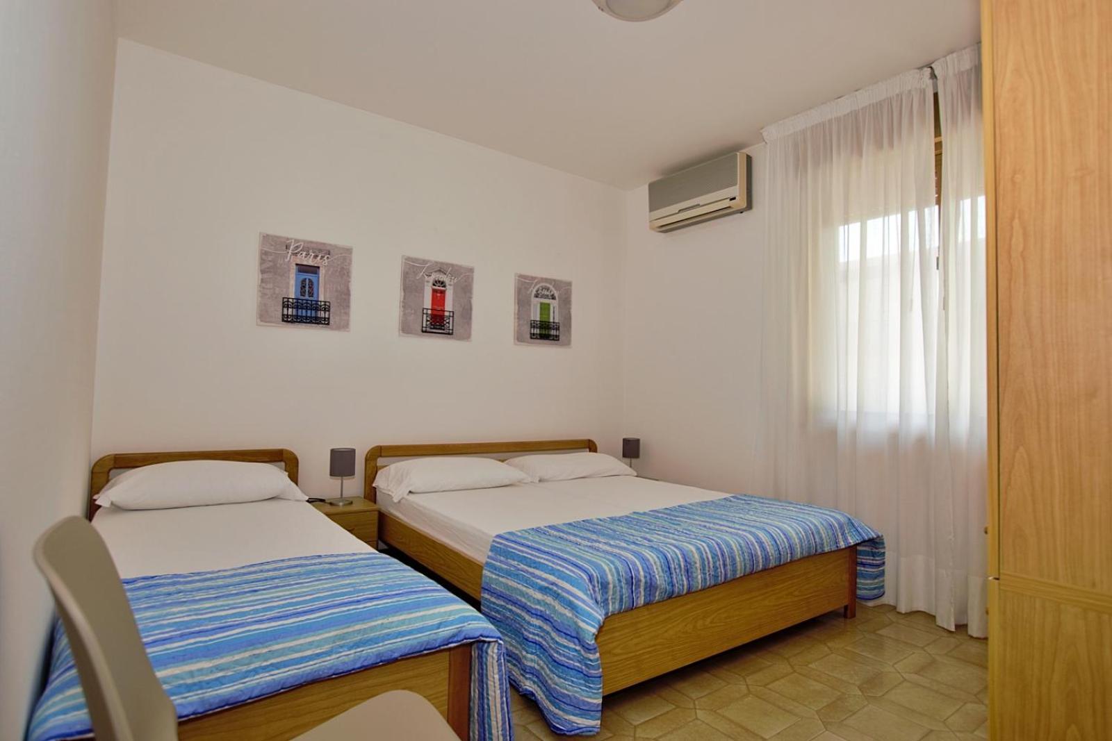 Residenza Canova Lignano Sabbiadoro Esterno foto