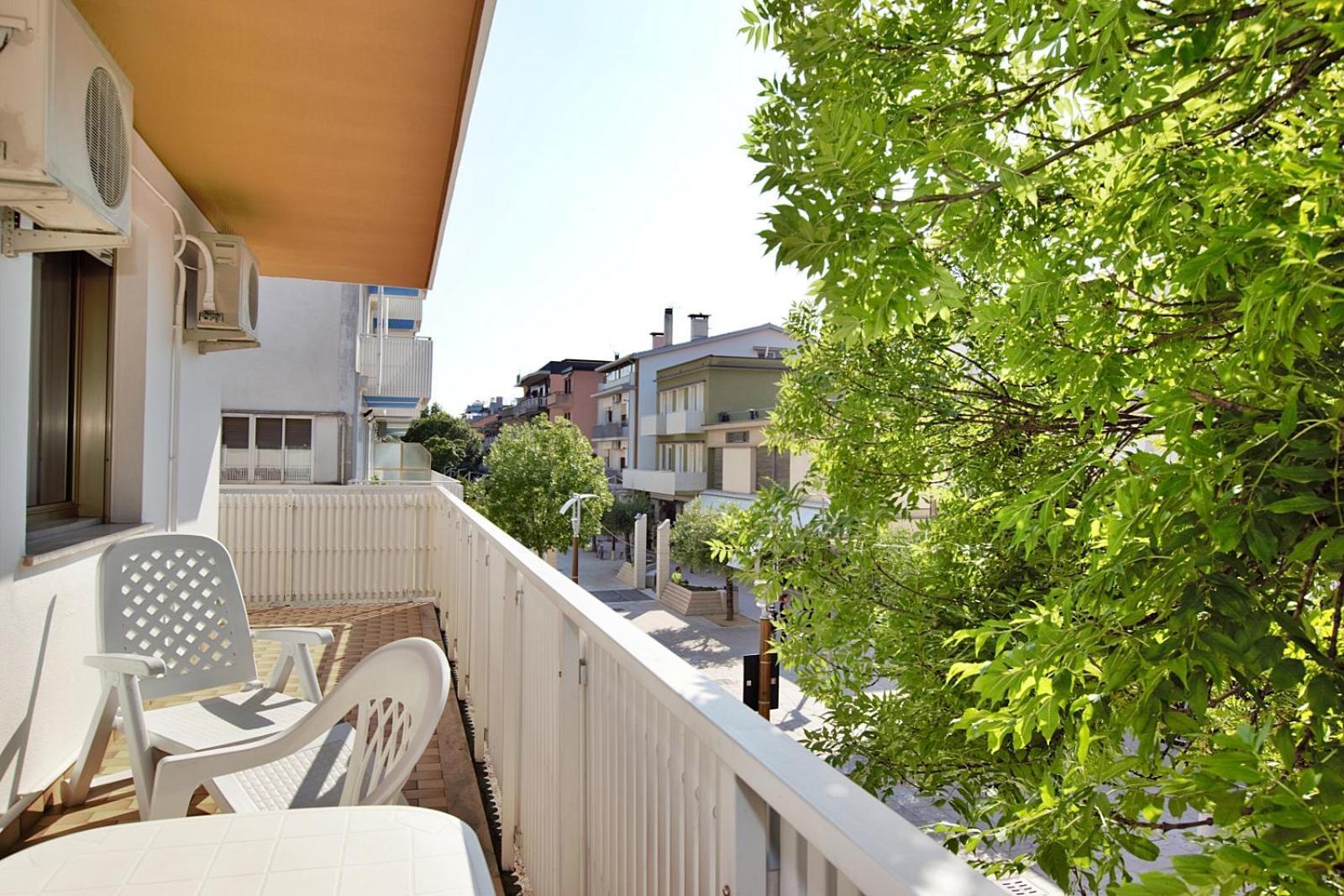 Residenza Canova Lignano Sabbiadoro Esterno foto